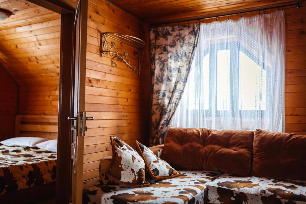 Royal Village Resort Bukovel Esterno foto