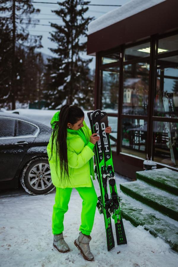 Royal Village Resort Bukovel Esterno foto