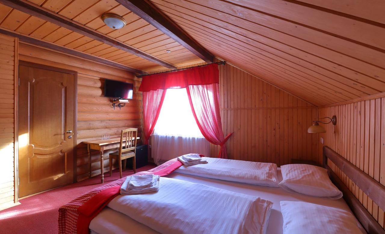Royal Village Resort Bukovel Esterno foto